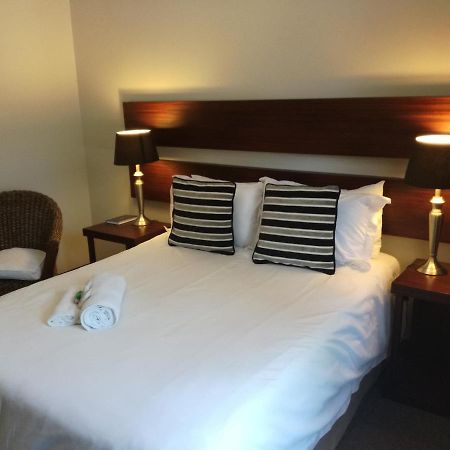 Belmont Guesthouse Bloemfontein Esterno foto