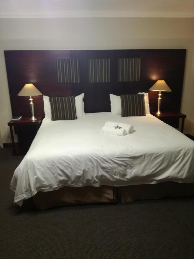 Belmont Guesthouse Bloemfontein Esterno foto
