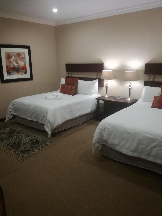 Belmont Guesthouse Bloemfontein Esterno foto