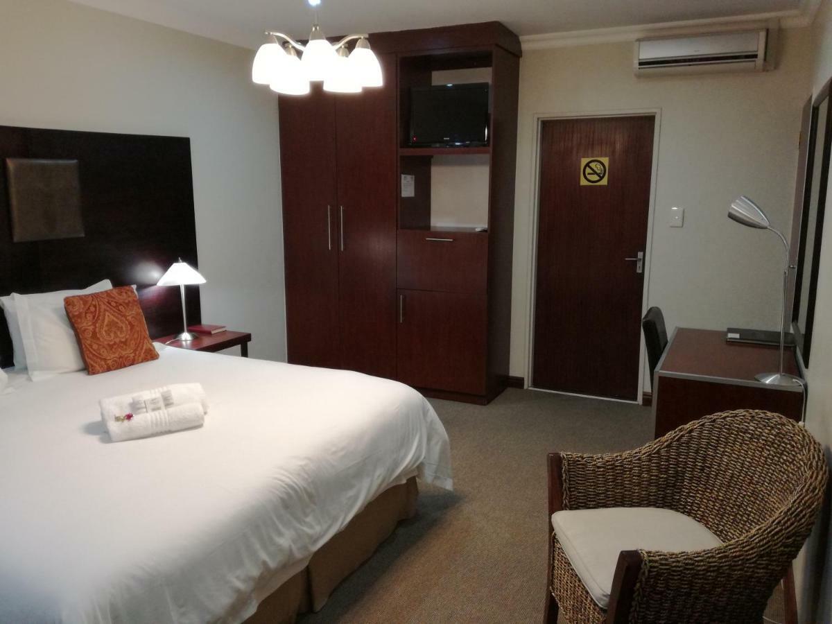 Belmont Guesthouse Bloemfontein Esterno foto